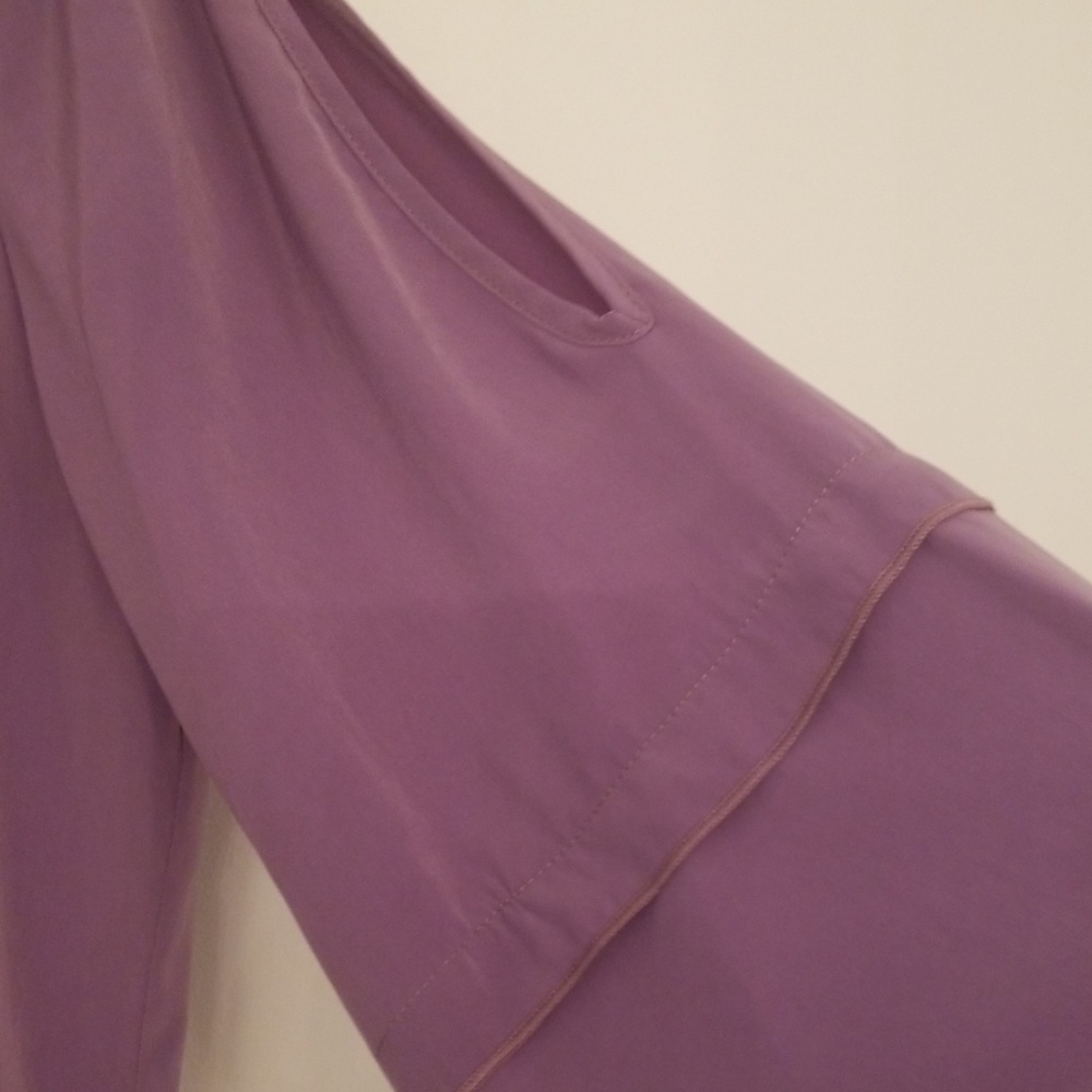 Cold Shoulder Tunic - Picture 2 of 4